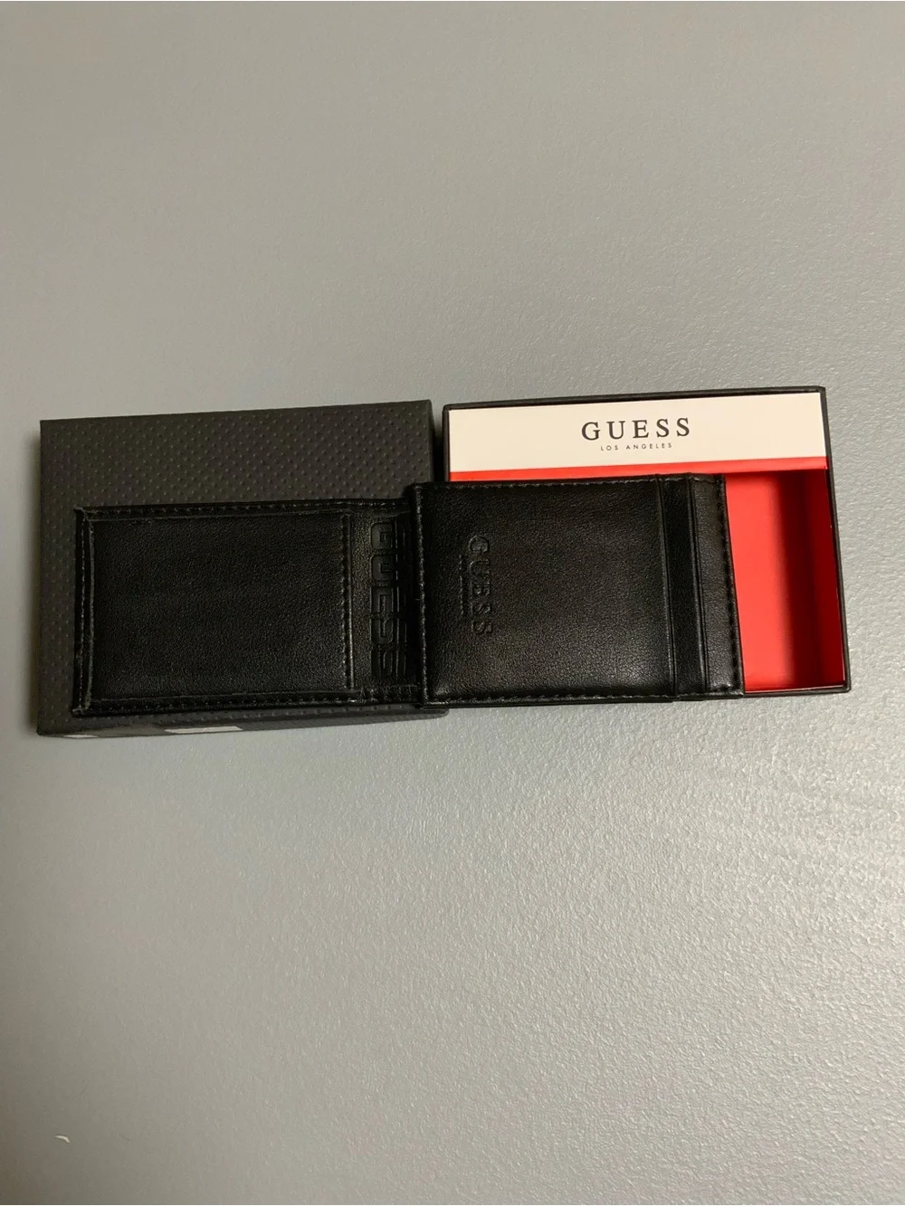 GUESS Black Leather Men's Wallet with Metal Logo Plaque